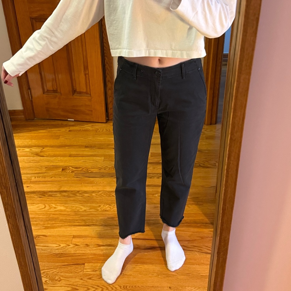 Woman’s chino
